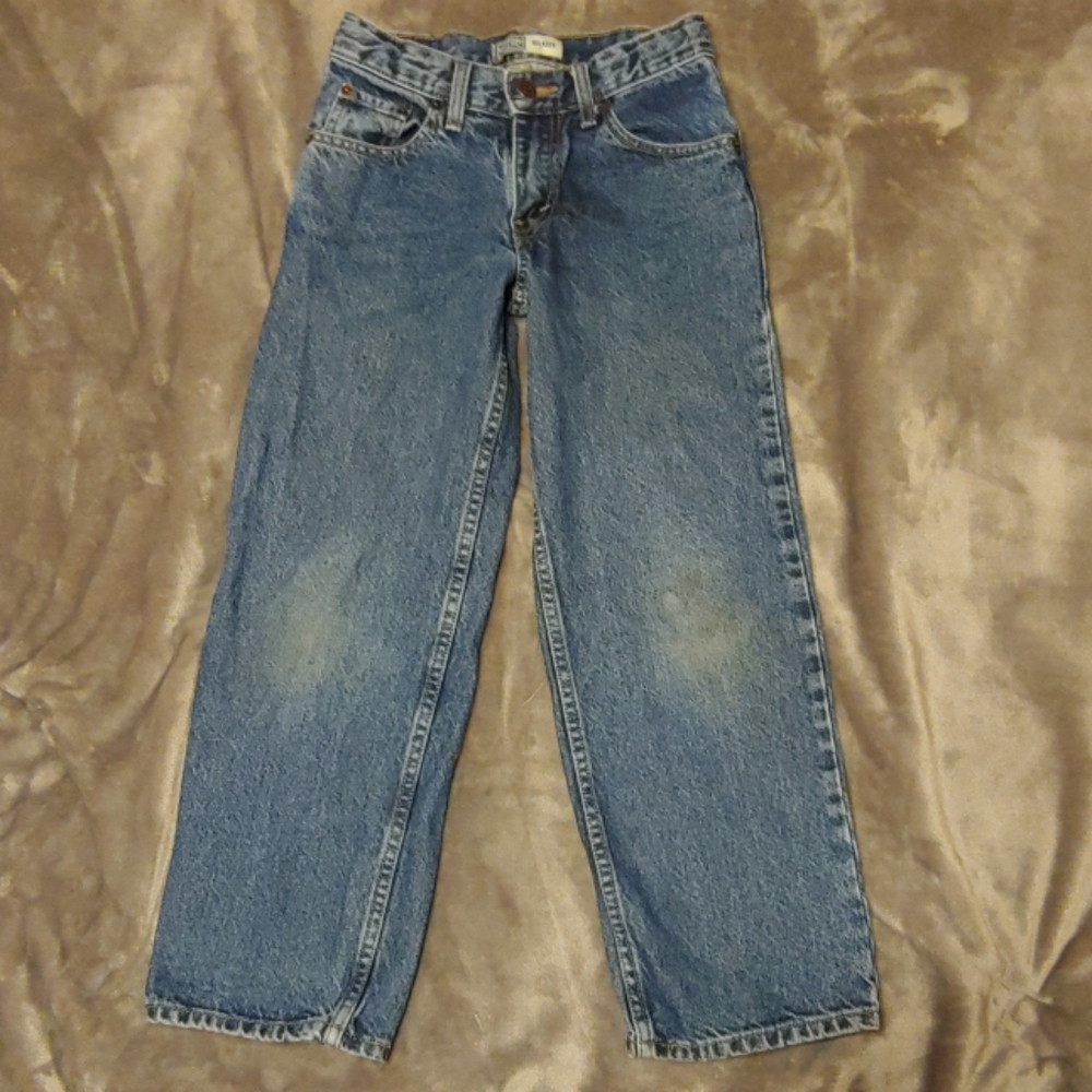 Levis relaxed fit jeans